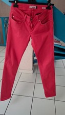 Jeans rouge salsa d'occasion  Banyuls-sur-Mer