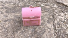 Plastic keychain porte d'occasion  La Garenne-Colombes