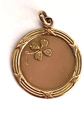 Pendentif médaille rose d'occasion  Reims