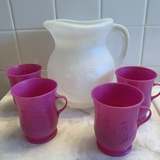 Usado, Jarro branco vintage Kool-Aid Man 2 quartos com 4 copos roxos canecas de plástico em excelente estado usado comprar usado  Enviando para Brazil
