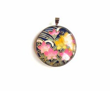 Pendentif rond motif d'occasion  Paris XIII