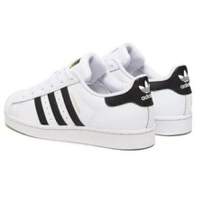 Regalo neu superstar usato  Spedire a Italy