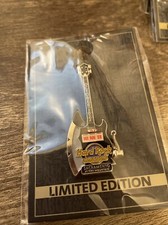 Broche de guitarra vencedor do hard rock outubro 2022 comprar usado  Enviando para Brazil