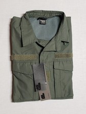 Massif field shirt d'occasion  Expédié en Belgium