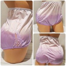Calcinha Vanity Fair brilhante renda nova corte completo 12/5XL elétrica estática roxa comprar usado  Enviando para Brazil