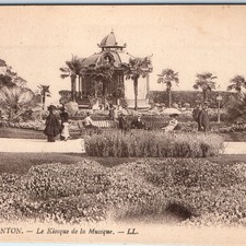 Usado, c1910s Menton, França quiosque de música palmeiras bancos canteiros de flores praia A353 comprar usado  Enviando para Brazil