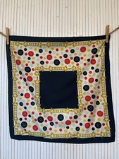 Petit foulard carré d'occasion  Le Péage-de-Roussillon