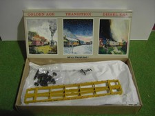 Maquette plastique monter d'occasion Maquette plastique monter d'occasion  Rochefort-Montagne