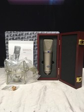 Neumann studio set usato Neumann studio set usato  Spedire a Italy