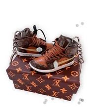 Mini sneakers l.v usato  Napoli