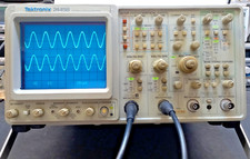 Tektronix 2445b 4x150mhz usato  Spedire a Italy