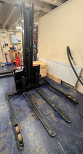 Lintek pallet stacker for sale  LYDNEY