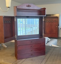 Boston jewelry armoire d'occasion  Expédié en Belgium