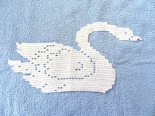 Napperons cygne crochet d'occasion  La Trimouille