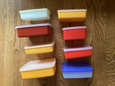 Tupperware square rounds d'occasion  Expédié en Belgium