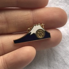 Pin de esmalte engrenagem de roda de montanha pino de lapela amarrar aderência estilo pino de segurança costas vintage, usado comprar usado  Enviando para Brazil