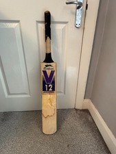 Slazenger v12 cricket for sale  RUGBY