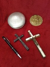 Lot objets religieux d'occasion  Genouillac