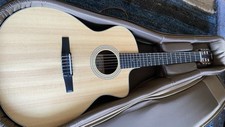 Taylor 214ce electro for sale  CLITHEROE