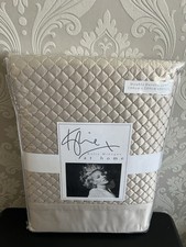 Kylie minogue alba for sale  LONDON
