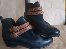 Clarks women buckle for sale  READING