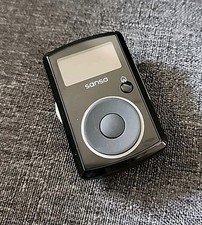 2gb sandisk sansa for sale  Kapolei