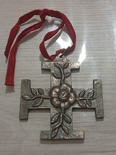 Croce antica con usato  Roma