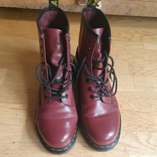 Martens boots 10072 gebraucht kaufen  Niederkassel