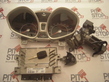 8v21 12a650 kit usato  Barletta