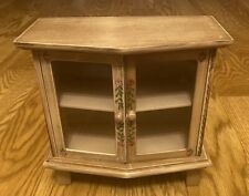 Casa de bonecas vintage madeira floral 2 portas de vidro armário buffet despensa comprar usado  Enviando para Brazil