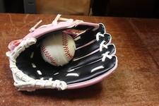 Girls ball mitt for sale  Cincinnati