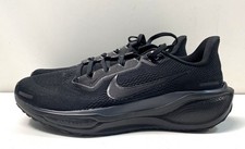 Nike women black for sale  Los Angeles