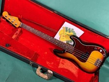 Fender precision bass d'occasion  Expédié en Belgium