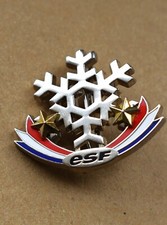 Insigne broche médaille d'occasion  Bénouville