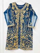 Beautiful silk gown for sale  NOTTINGHAM
