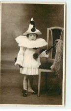 Enfant fillette portant d'occasion  Igny