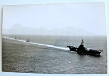 Photo porte avions d'occasion  Saintes