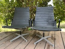 Usado, Duas cadeiras Charles & Ray EAMES EA 108 alumínio originais 1970 - 1979 comprar usado  Enviando para Brazil