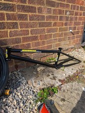 Stay strong bmx for sale  HATFIELD