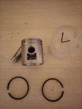 Piston cote ancien d'occasion  Saint-Amans-des-Cots