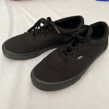 Vans wall youth for sale  Rockaway Beach