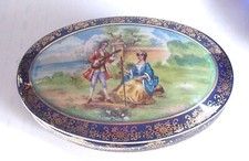 Boite porcelaine ovale d'occasion  Garons