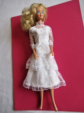 Barbie white lace d'occasion  Expédié en Belgium