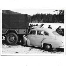 Opel alemão sob reboque década de 1950 Grafenwhor Berlim crise acidente de carro guerra fria comprar usado  Enviando para Brazil