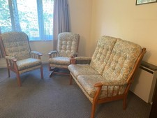 Cintique three piece for sale  WALTHAM CROSS