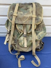 Mochila camuflada vintage exército dos EUA floresta ALICE LC-2 pacote de campo de combate e moldura comprar usado  Enviando para Brazil