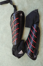Parastinchi adidas misura usato  Sarezzo