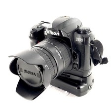 Nikon d100 6.1 d'occasion  Expédié en Belgium