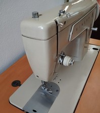 Macchina cucire elettrica usato  Lodi
