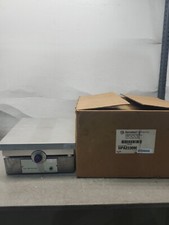 NEW IN BOX BARNSTEAD INTERNATIONAL 12X12 HOT PLATE 240V HPA2230M comprar usado NEW IN BOX BARNSTEAD INTERNATIONAL 12X12 HOT PLATE 240V HPA2230M comprar usado  Enviando para Brazil
